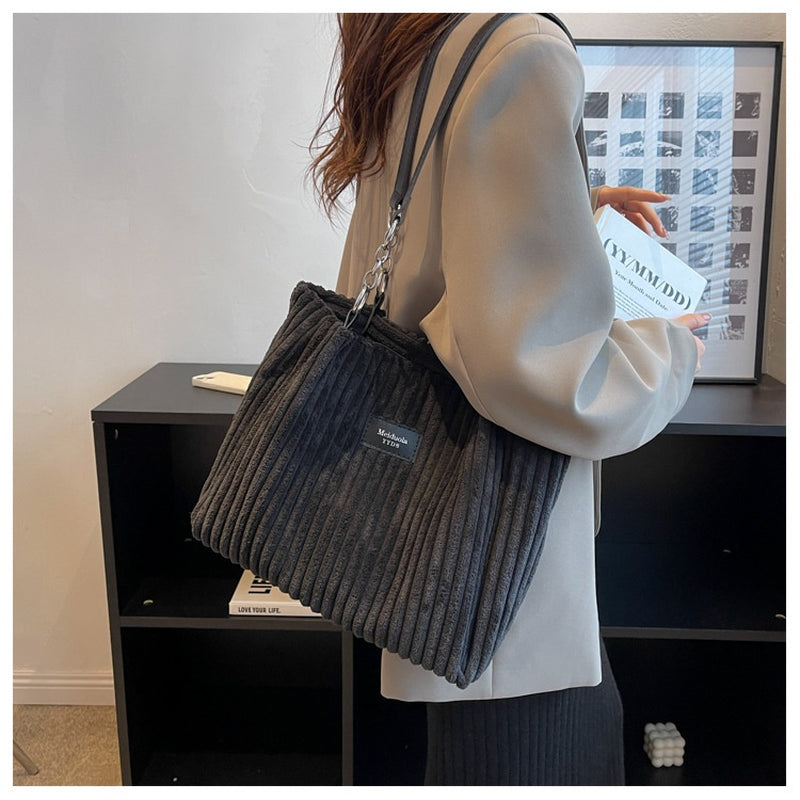 Retro Large Capacity Shoulder Bag Casual Simple Portable Shopper Tote Bag Corduroy Solid Commuter Zipper Women'S Handbag